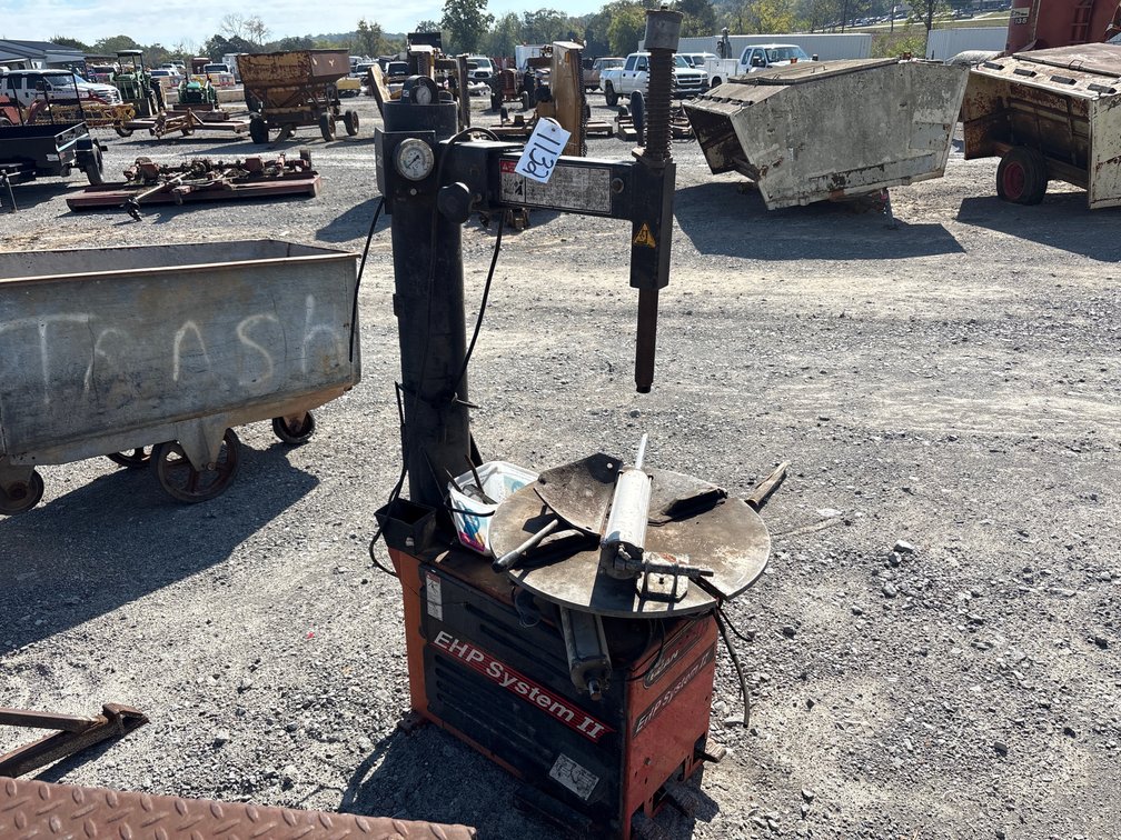 EHP SYSTEM II TIRE MACHINE