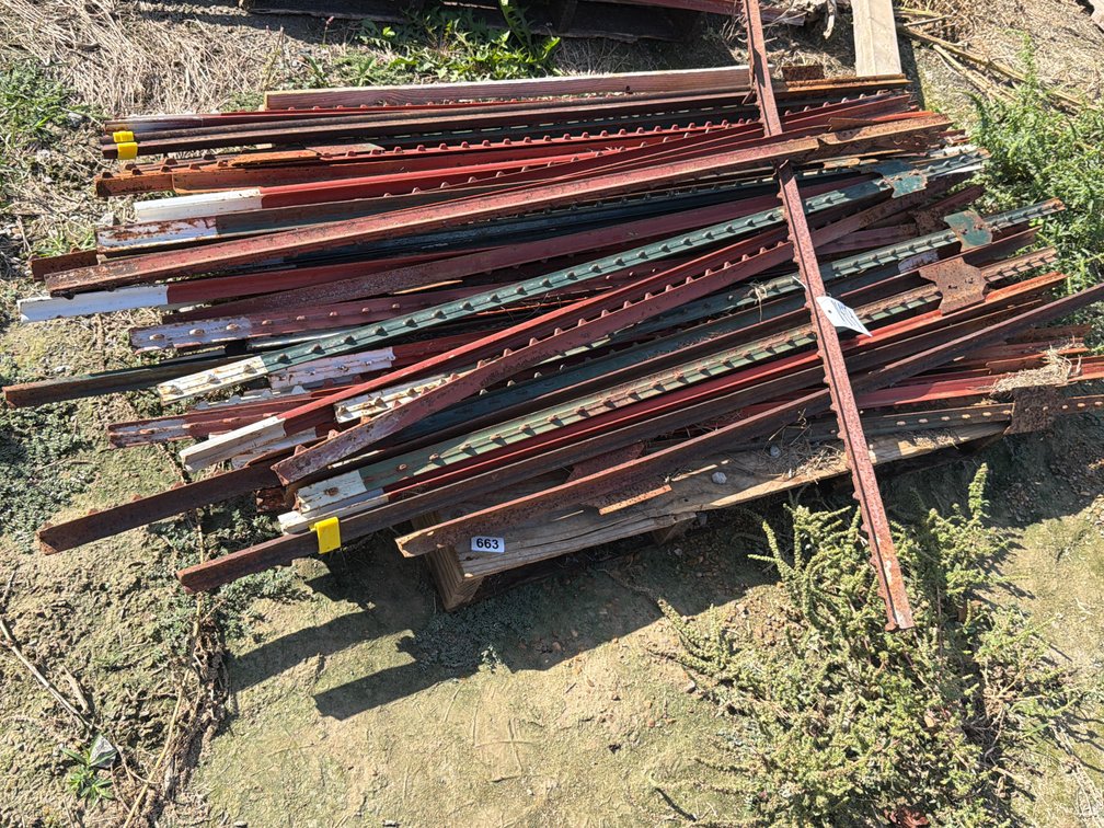 PALLET OF T POST