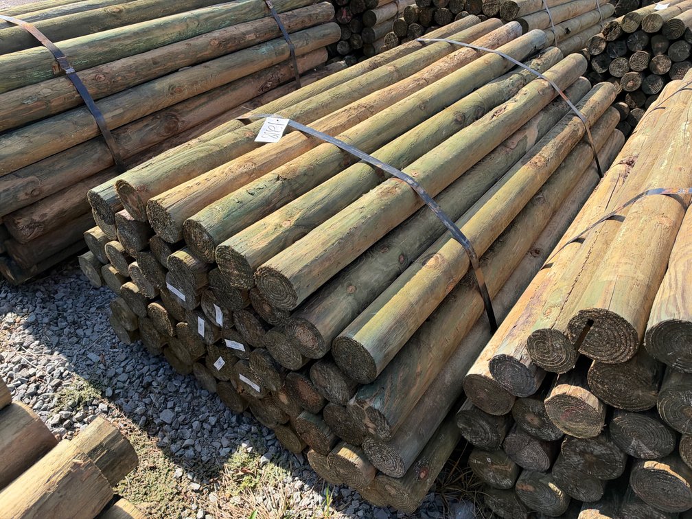 BUNDLE OF 4”X7’ TREATED POSTS