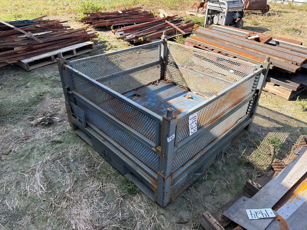 METAL CRATE 47”X45” 27”
