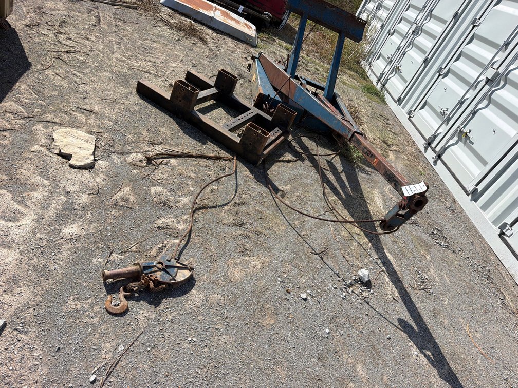 WRECKER ATTACHMENT