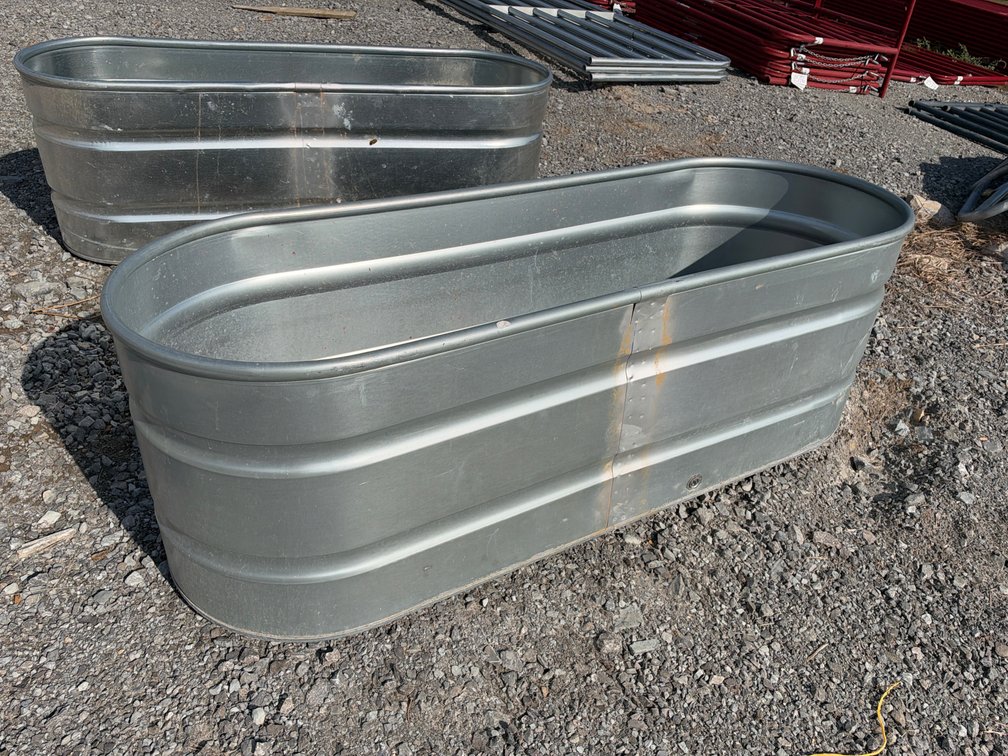 TARTER 170 GALVANIZED WATER TROUGH