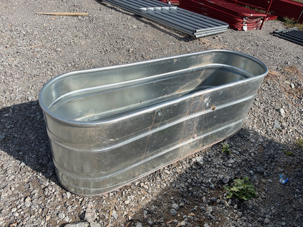 TARTER 170 GALVANIZED WATER TROUGH