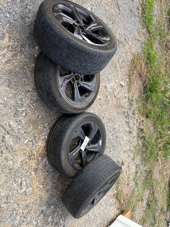 (4) 225/50R17 TIRES AND WHEELS