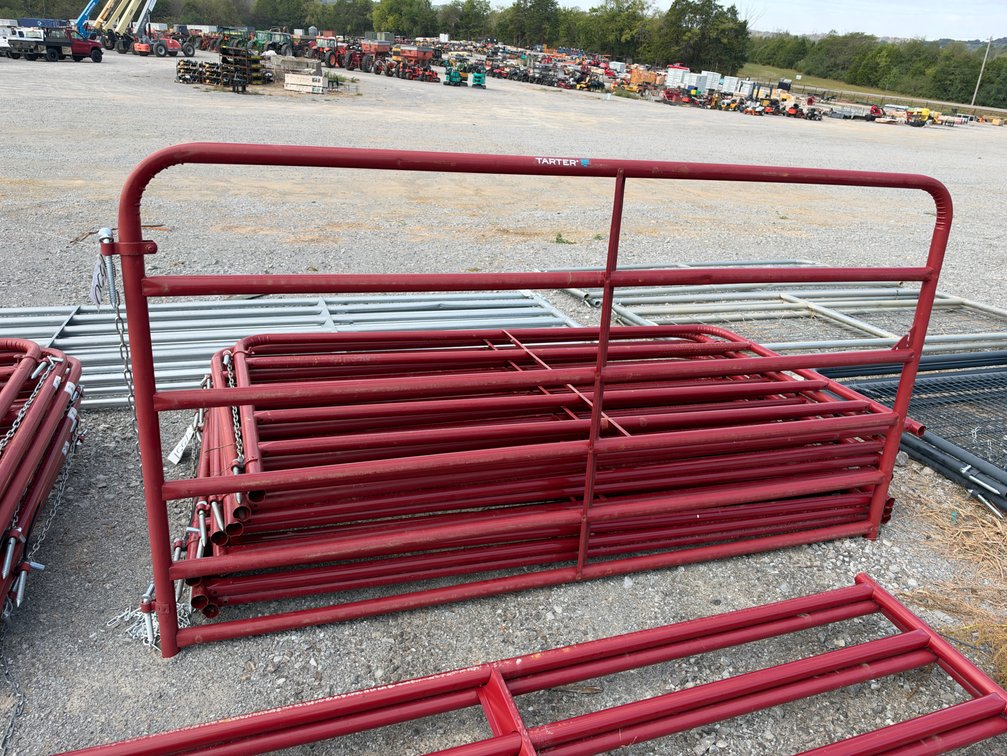RED 8’ TARTER GATE, 2X BID