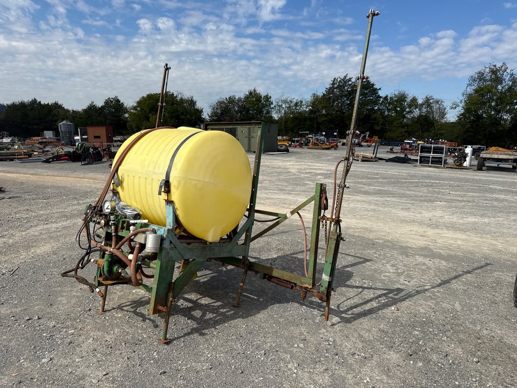 3PT 200 GALLON BOOM SPRAYER