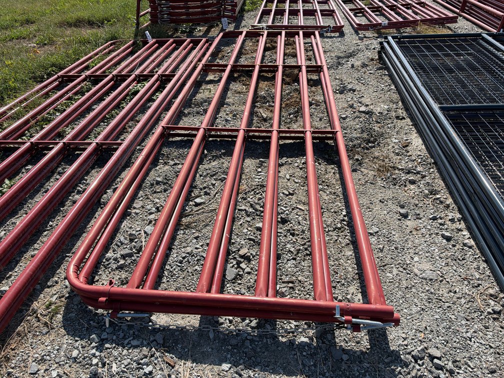 RED TARTER 14’ GATE, 2X BID