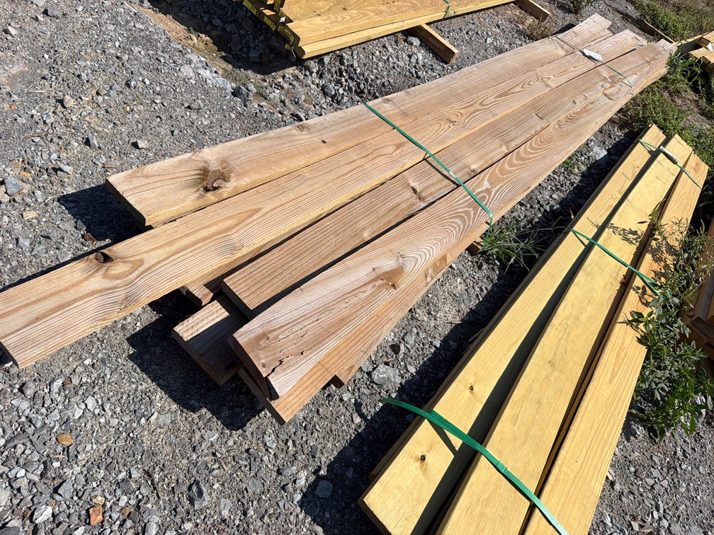 LOT OF LUMBER 6”X2”X 14’