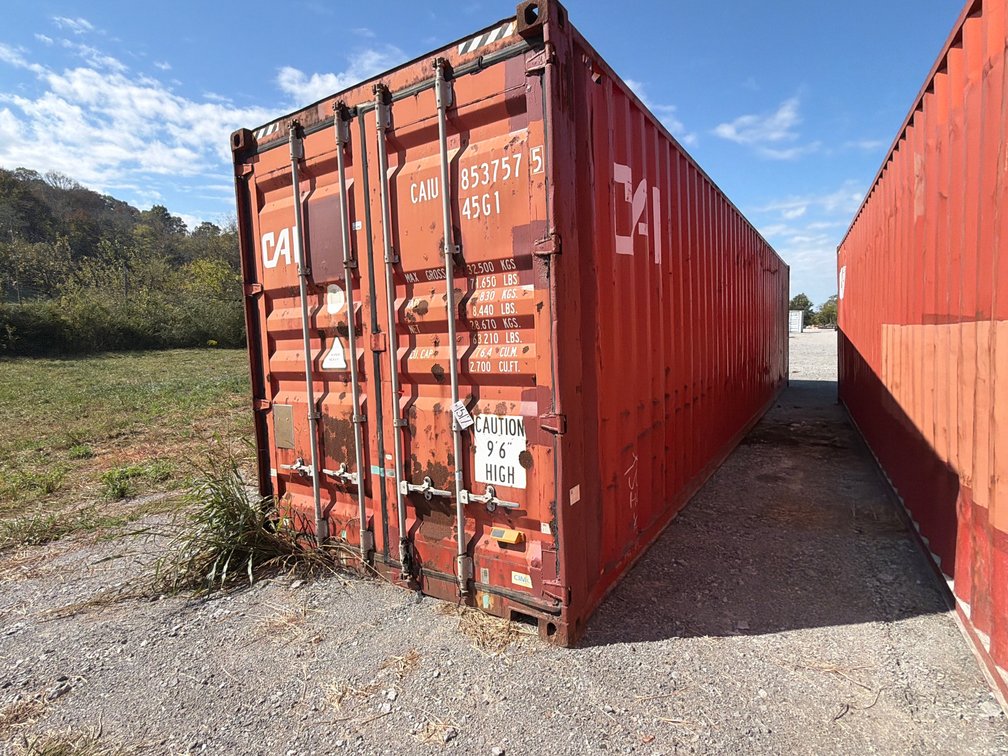 40’ SHIPPING CONTAINER