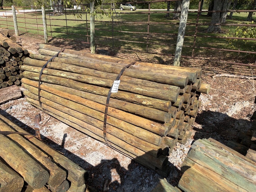 BUNDLE OF 3”X7’ WOOD POSTS