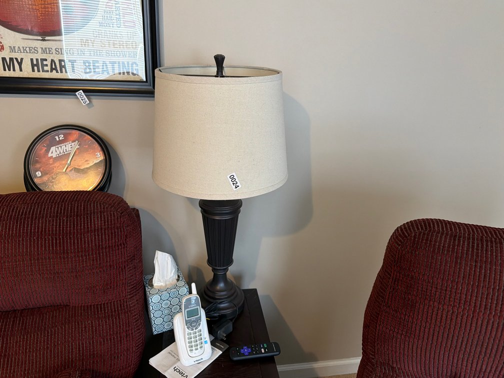PAIR OF LAMPS