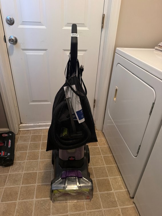 BISSELL POWERFORCE CARPET CLEANER