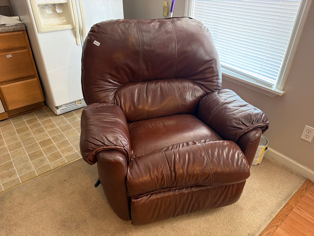 RECLINER