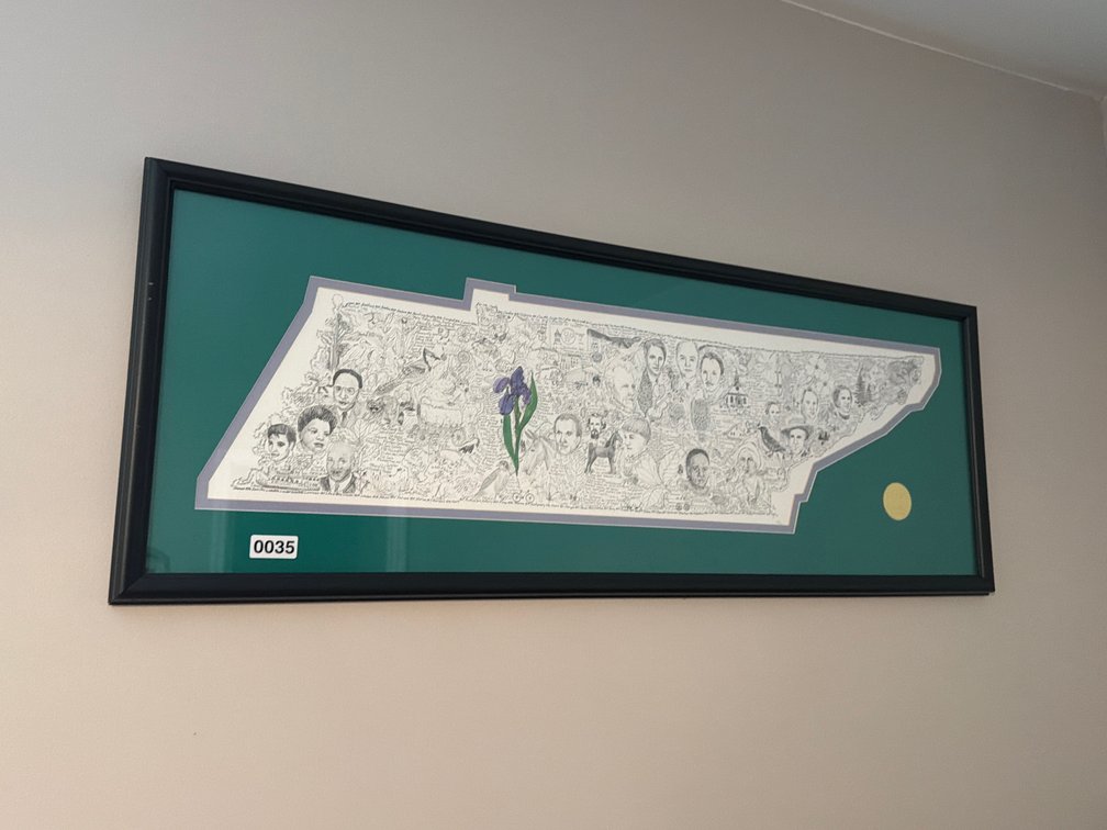 FRAMED STATE OF TENNESSEE WALL DECOR