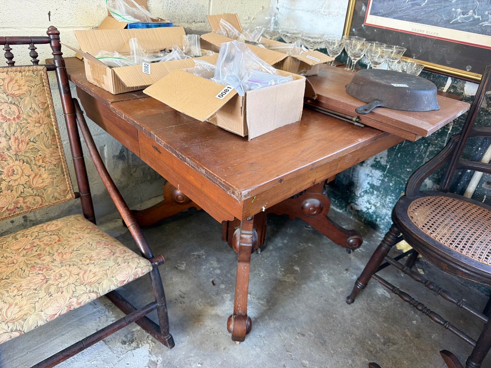 TABLE 39”X41”X28” CONTENTS NOT INCLUDED