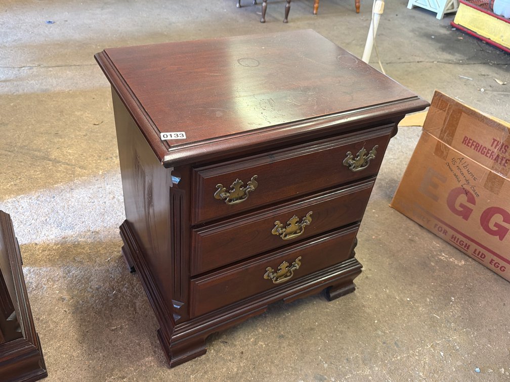 SUMTER CABINET CO. NIGHTSTAND