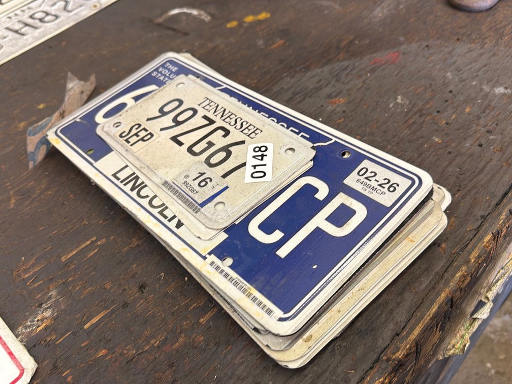 LOT OF TN LICENSE PLATES