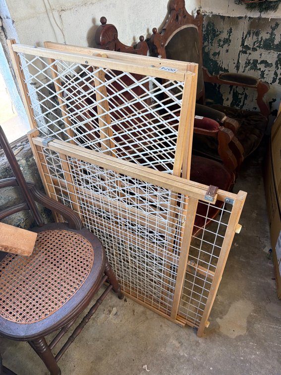 3 BABY GATES
