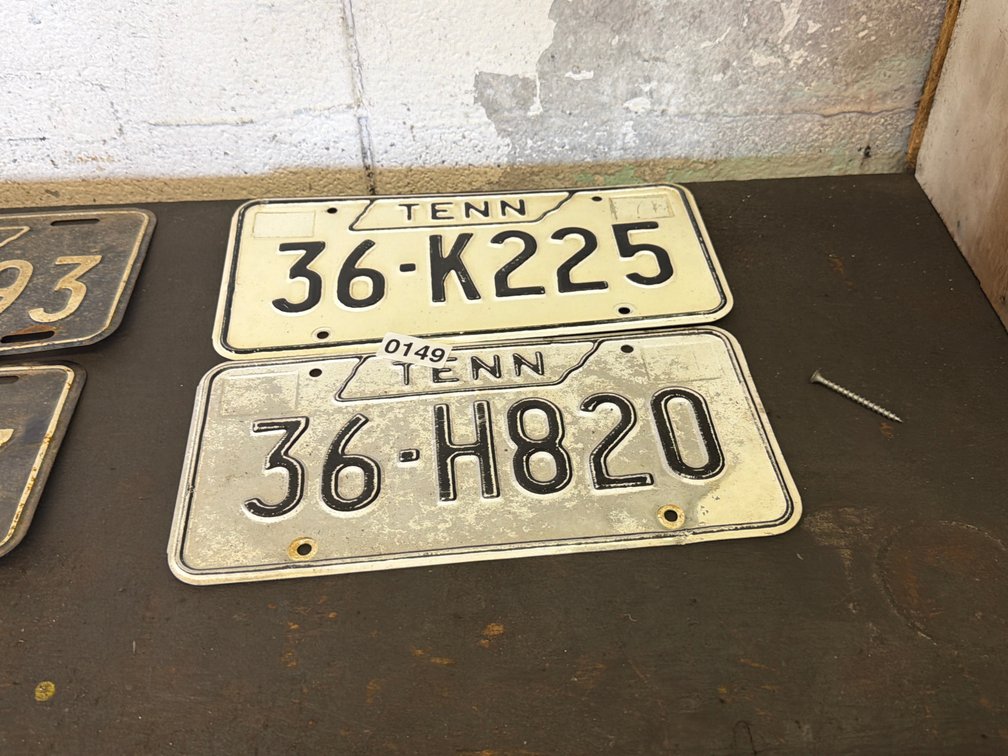 (2) TN LICENSE PLATES