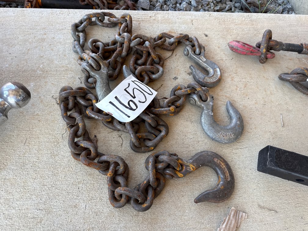 (2) SHORT 1/2” CHAINS