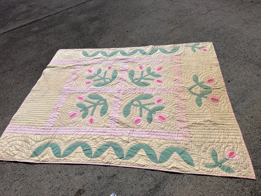 TULIP QUILT