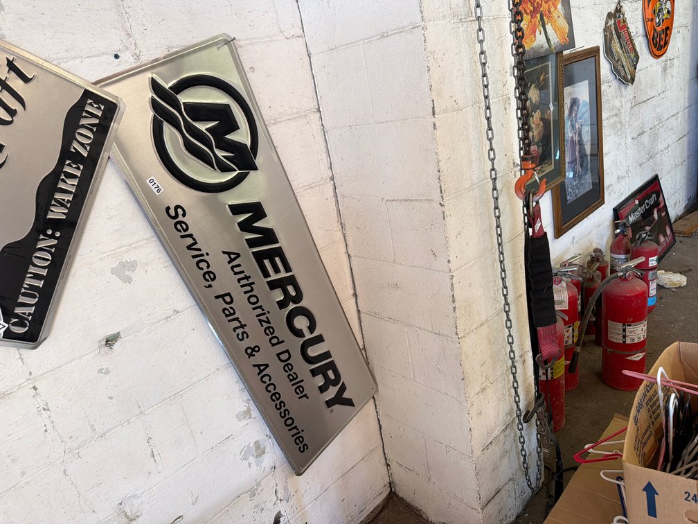 MERCURY SIGN