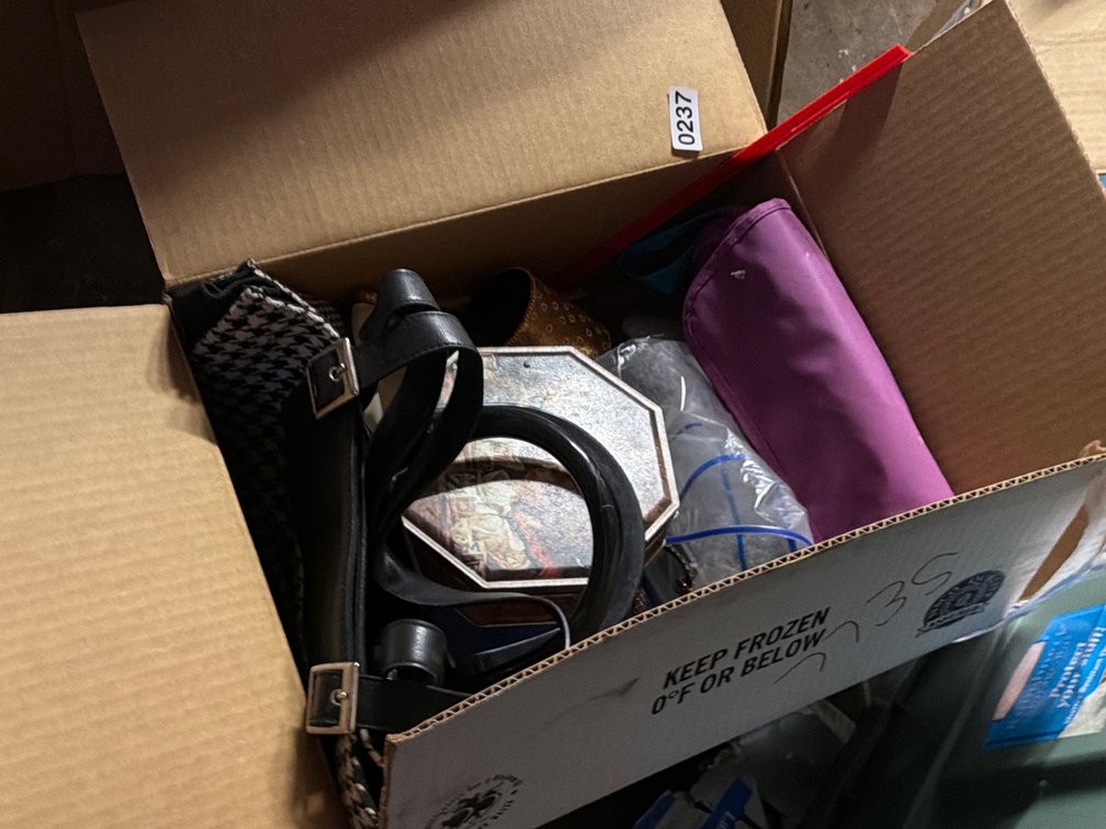 PURSES, JEWELRY BOX, ETC