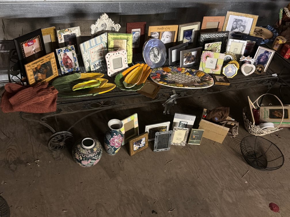 LOT OF FRAMED PRINTS AND DECOR