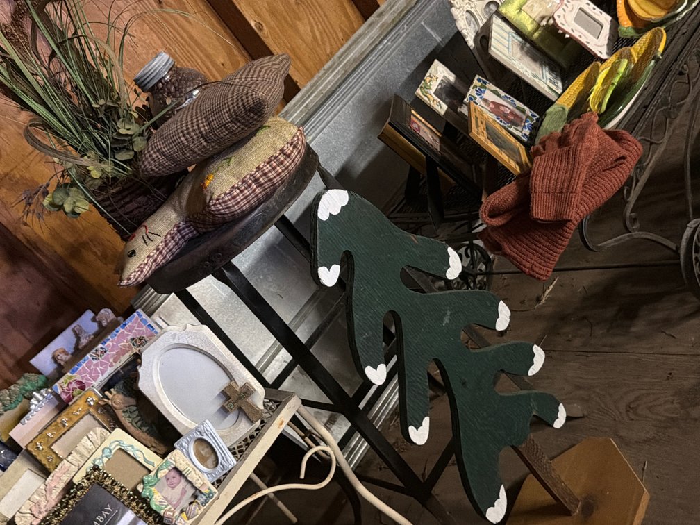 STOOL , SMALL TREE , ETC