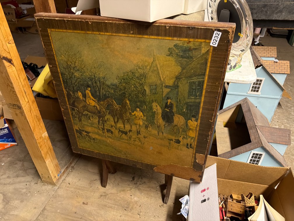 VINTAGE FOLDING TABLE