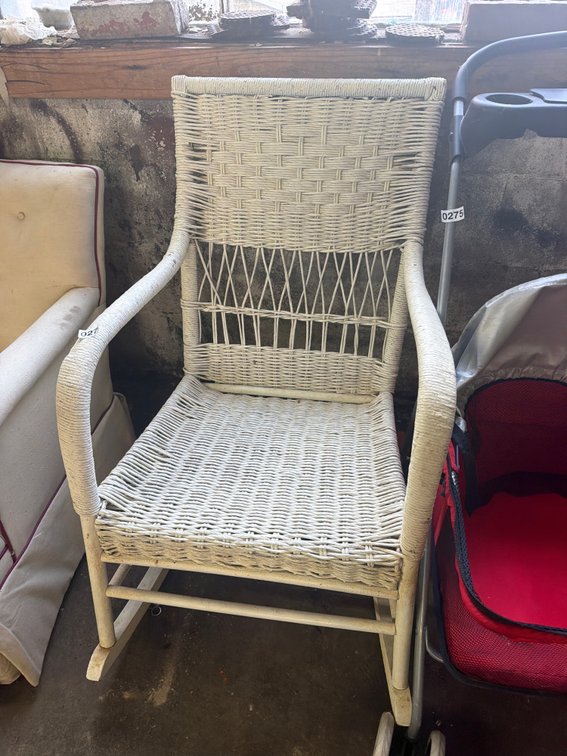 WICKER ROCKING CHAIR
