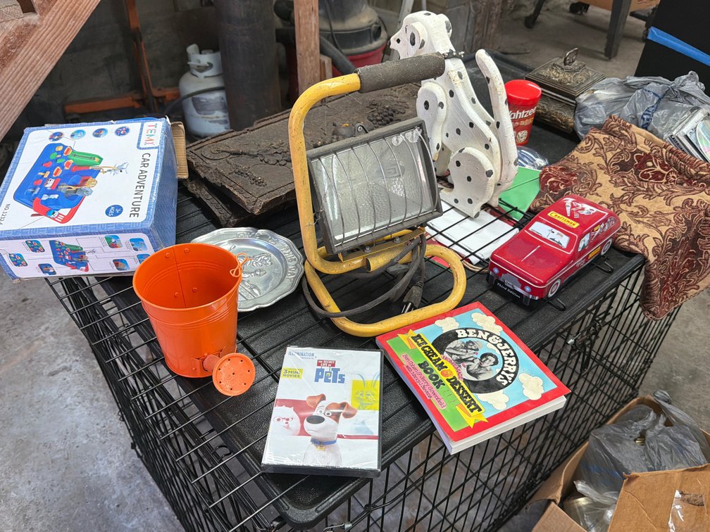 VARIOUS DECOR, WORK LIGHT, CAR ADVENTURE, ETC.