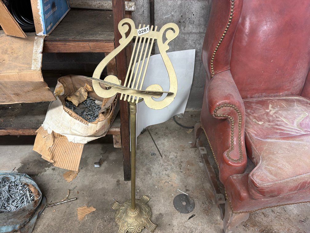 BRASS MUSIC STAND