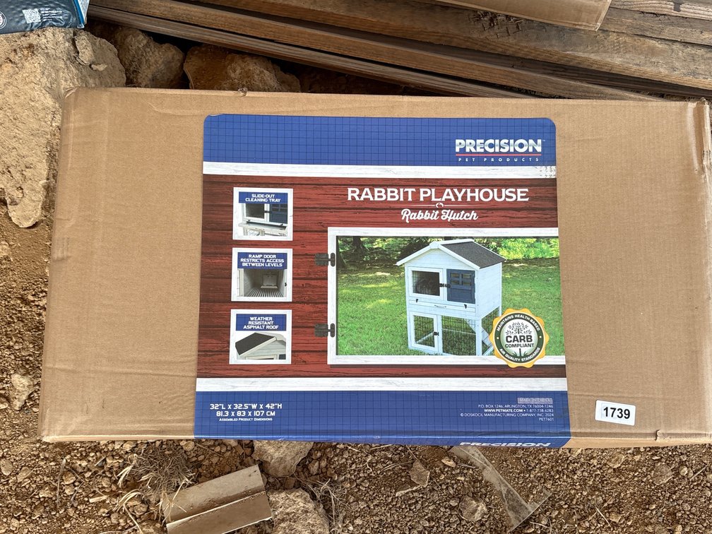 RABBIT PLAYHOUSE