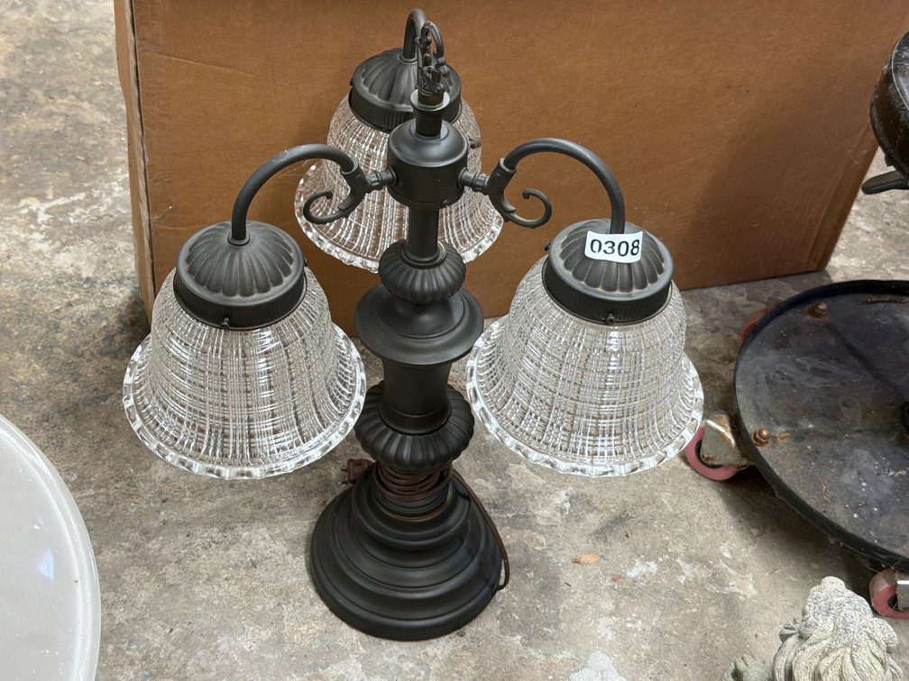 DECORATIVE LAMP
