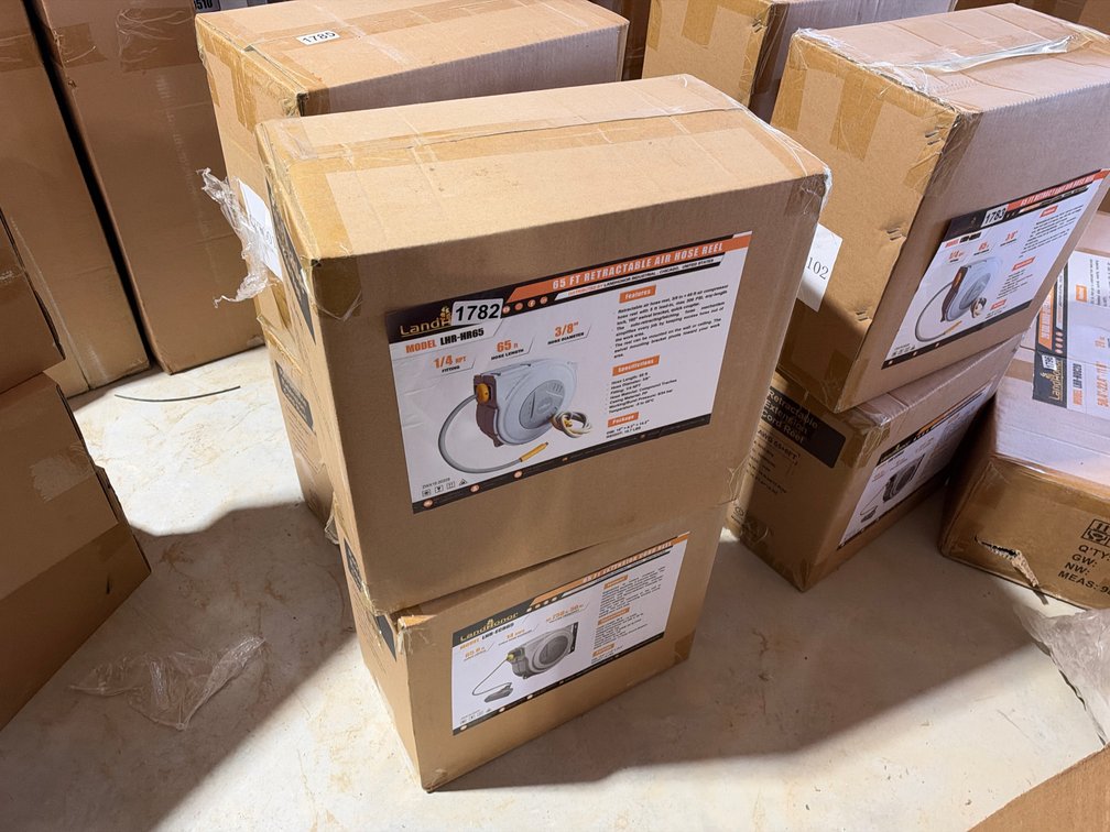 RETRACTABLE AIR HOSE AND EXTENSION CORD