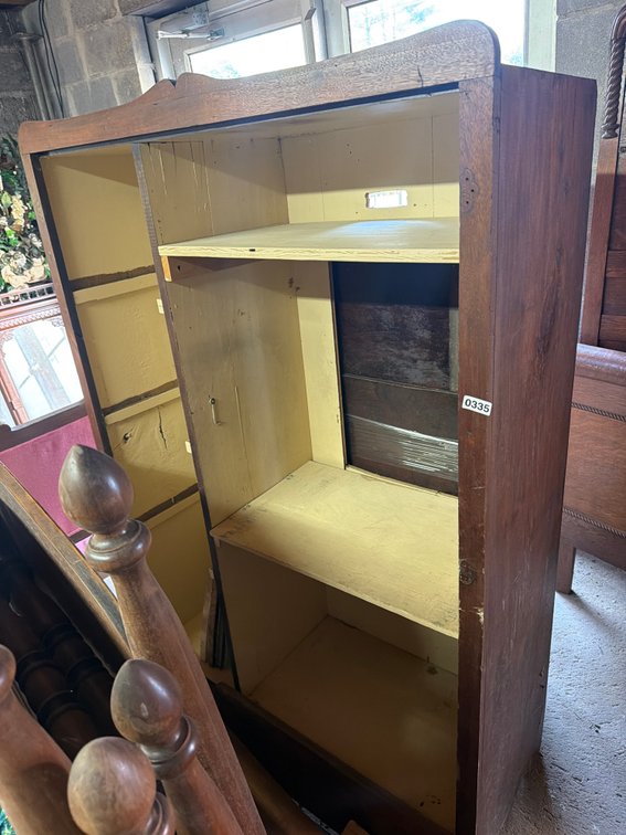 VINTAGE CABINET