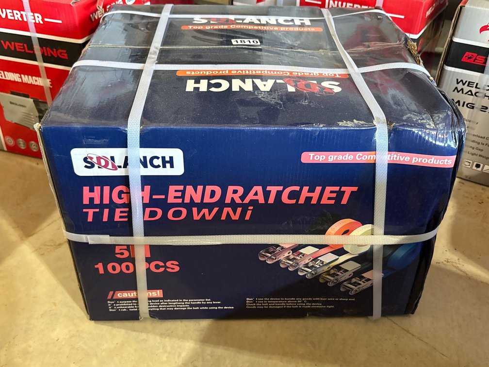 100 PC RATCHET STRAP SET