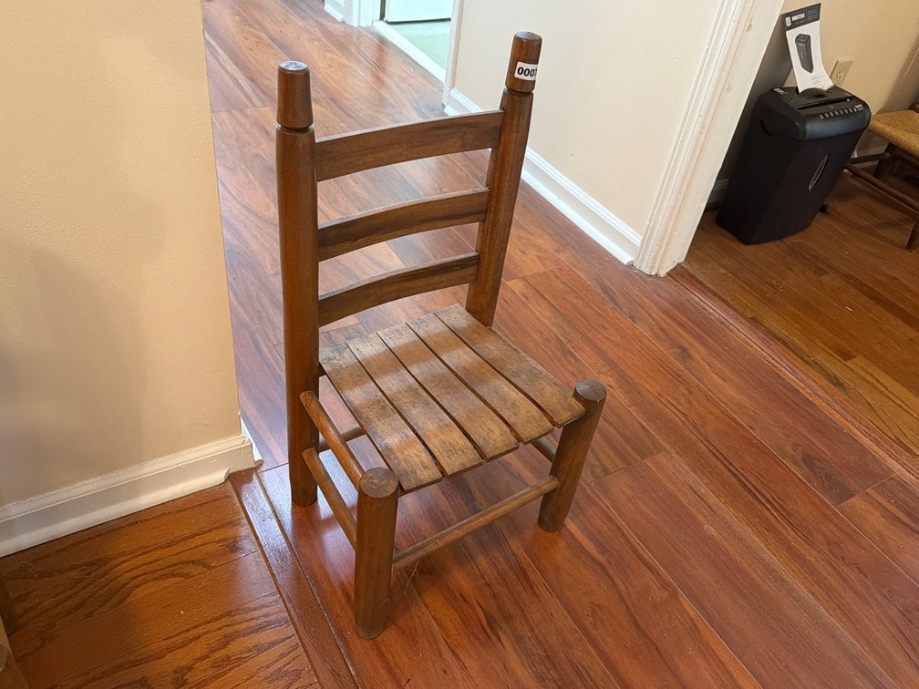 VINTAGE WOODEN CHILD’S CHAIR