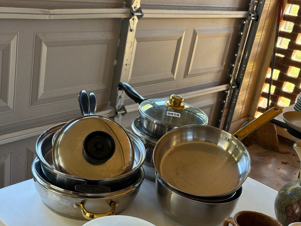 POTS & PANS