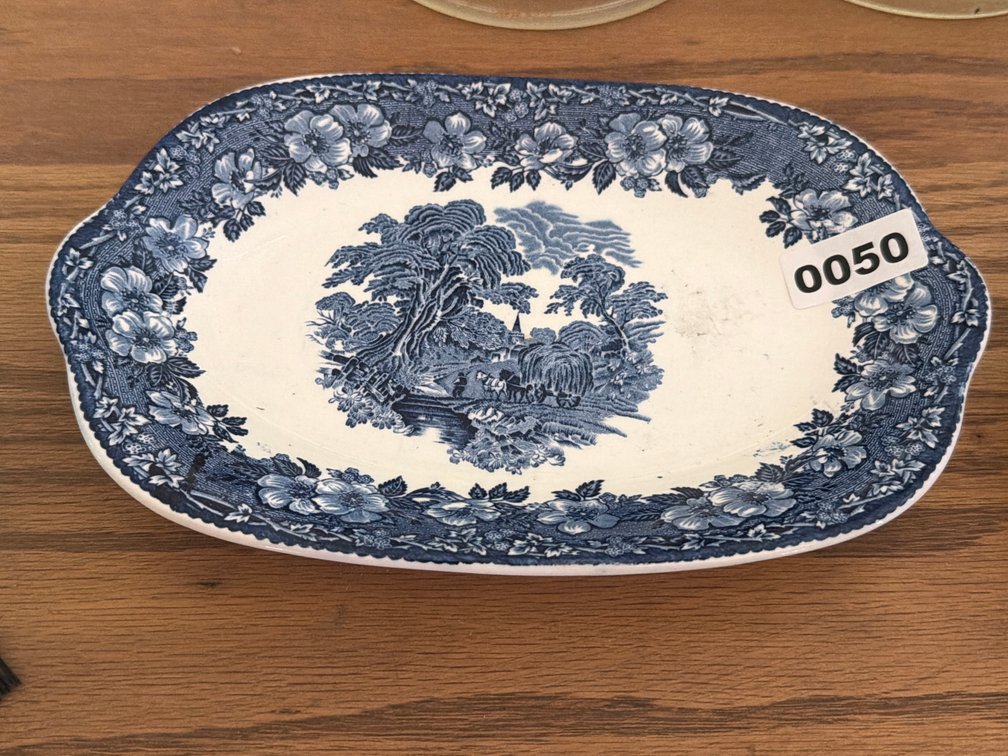 WEDGWOOD PLATTER