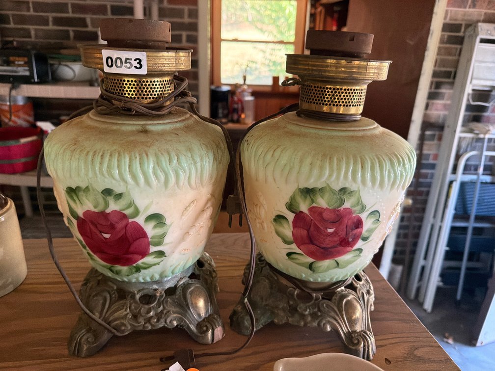 TWO VINTAGE LAMPS