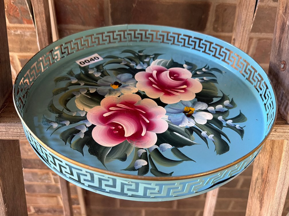 METAL FLORAL TRAY