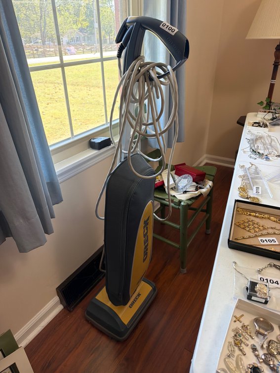 ORECK VACUUM