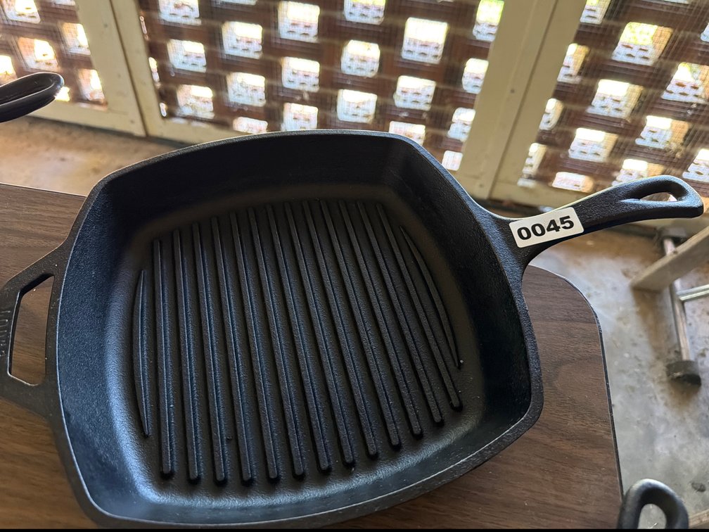 LODGE CAST IRON GRILL PAN