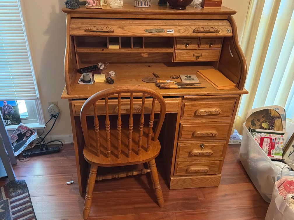 AMERICAN LIFESTYLES ROLL TOP DESK 40”X24”X45”