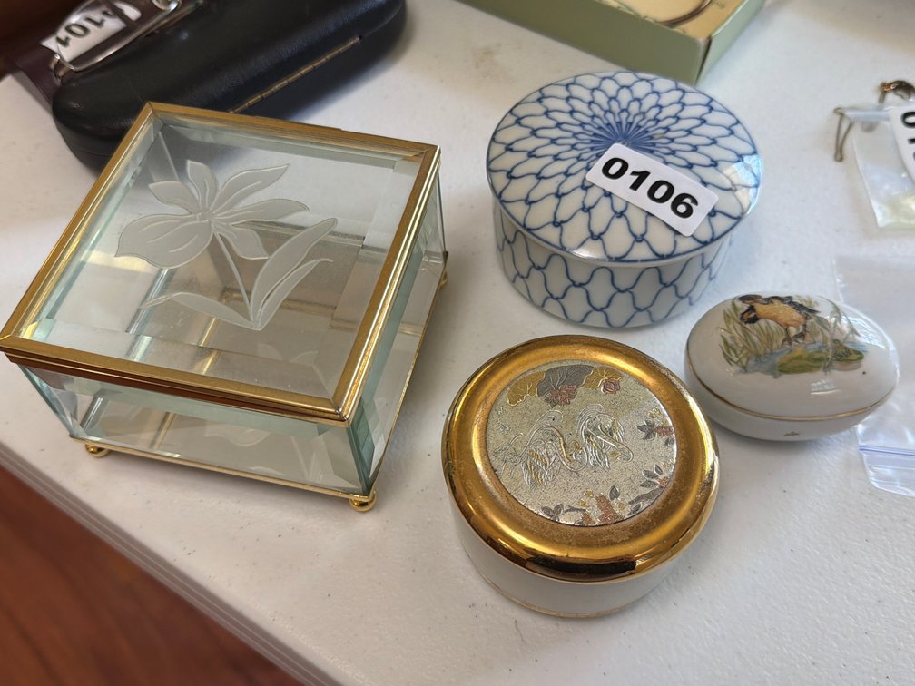 4 TRINKET BOXES