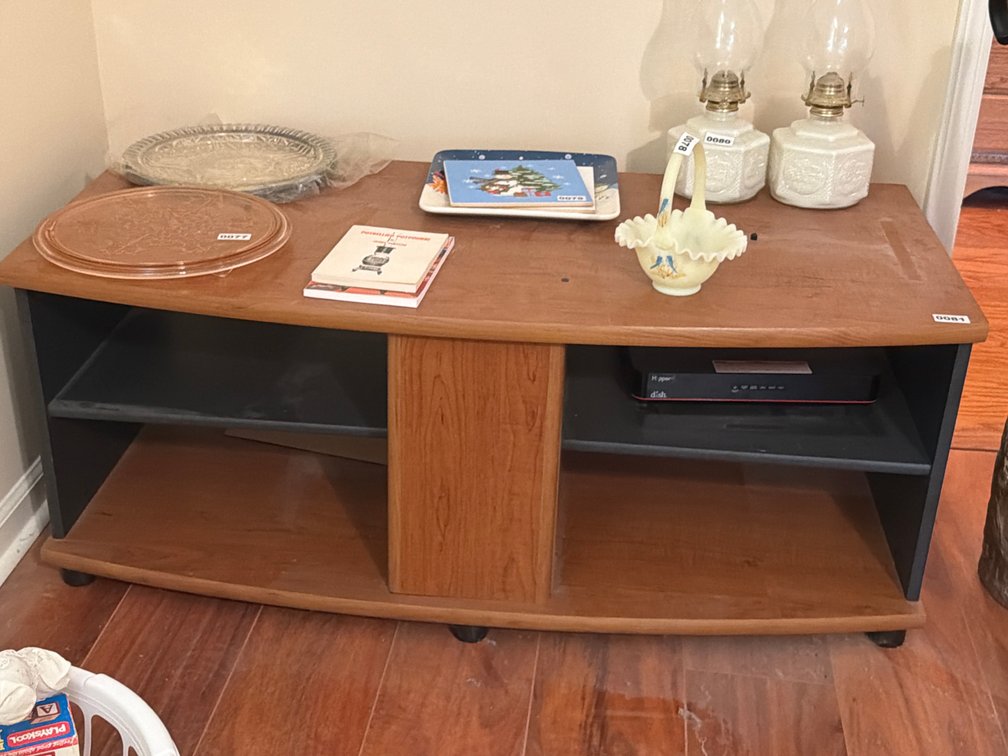 TV STAND 48”X23”X19”