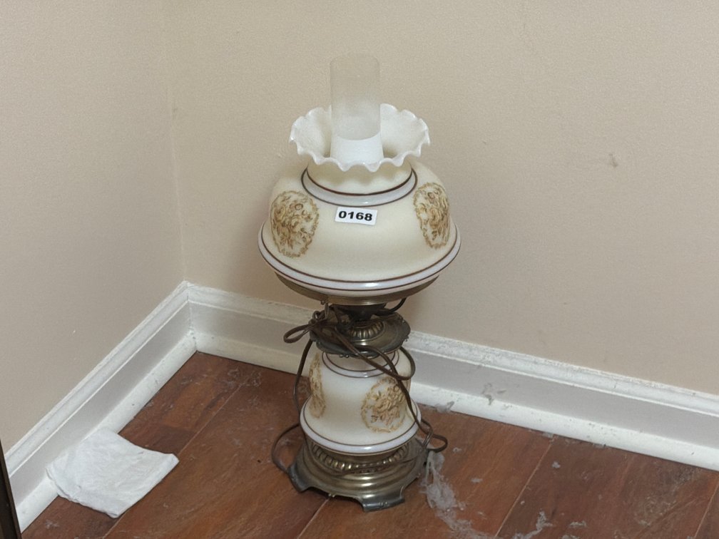 VINTAGE LAMP