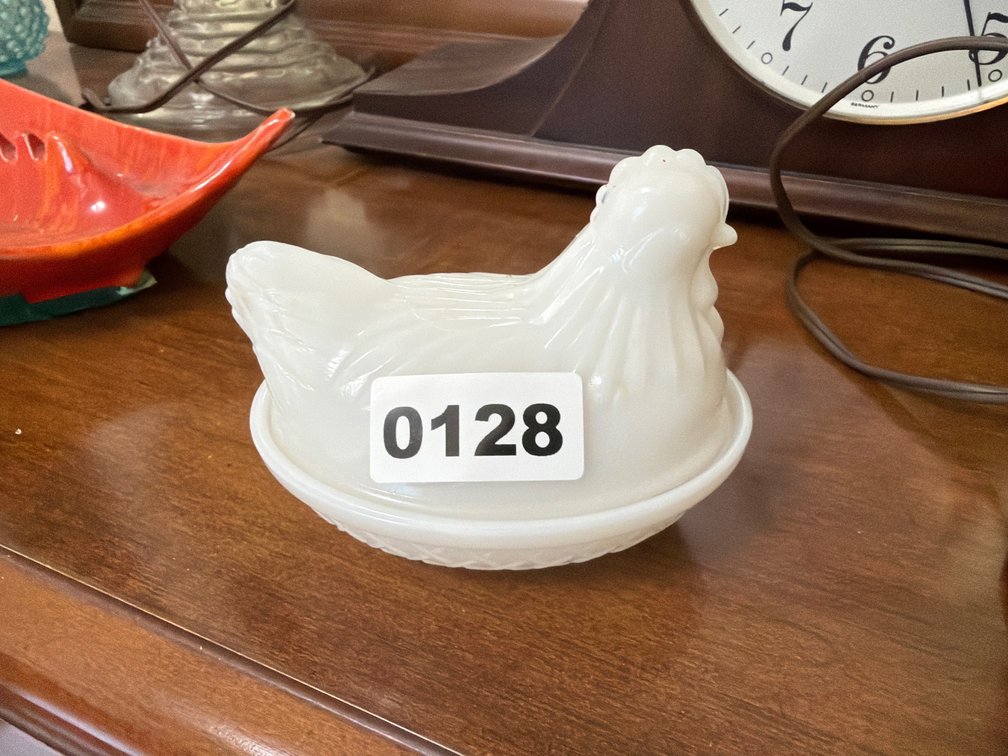 MILK GLASS HEN ON NEST